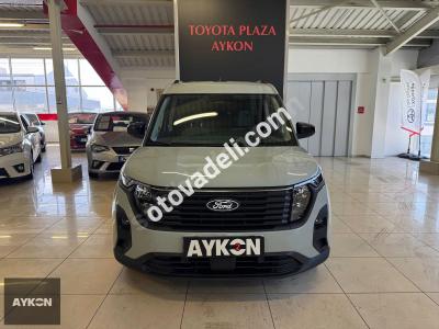 Ford Tourneo Courier 2025 1.0 EcoBoost Titanium