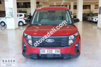 Ford Tourneo Courier 2024 1.5 EcoBlue Titanium