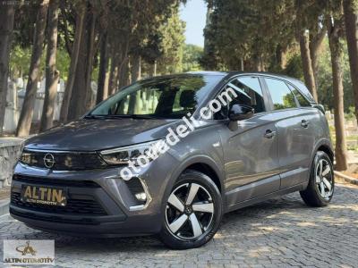 Opel Crossland 2022 1.2 T Essential