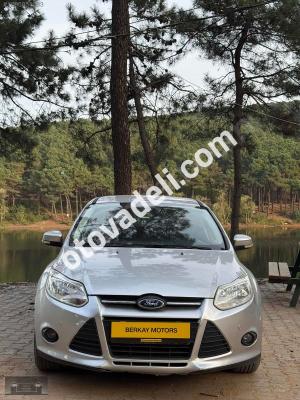 Ford Focus 2012 1.6 Trend X
