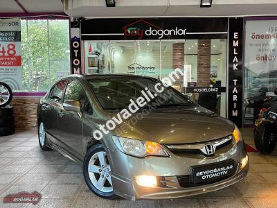 Honda Civic 2009 1.6i VTEC Premium