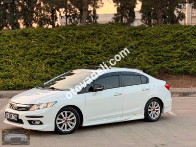 Honda Civic 2013 1.6i VTEC Eco Elegance