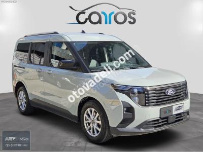 Ford Tourneo Courier 2025 1.0 EcoBoost Titanium