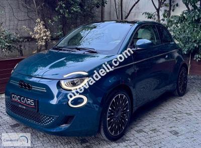 Fiat 500 Ailesi 500E 2023 La Prima