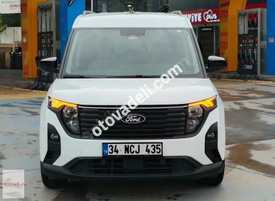 Ford Tourneo Courier 2025 1.0 EcoBoost Titanium