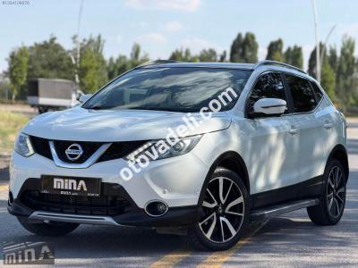 Nissan Qashqai 2016 1.6 dCi Platinum Premium Pack