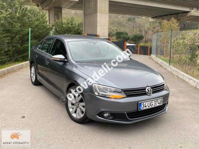 Volkswagen Jetta 2011 1.6 TDI Comfortline