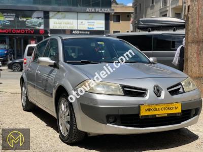 Renault Megane 2009 1.6 Expression
