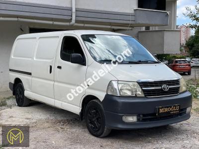 Toyota Hi-Ace 2010 117 L