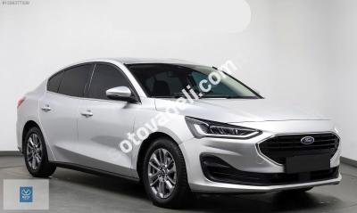 Ford Focus 2024 1.5 EcoBlue Titanium Stil