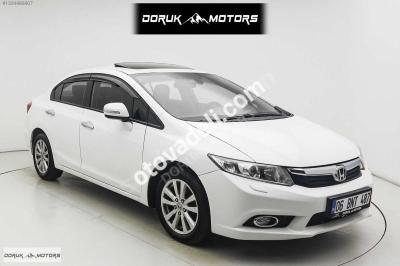 Honda Civic 2014 1.6i VTEC Eco Elegance