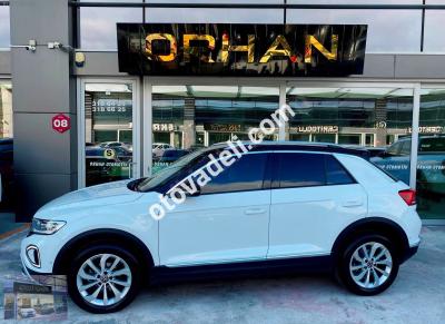 Volkswagen T-Roc 2023 1.5 TSI Style