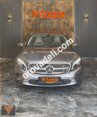 Mercedes GLA 2015 180 CDI Urban
