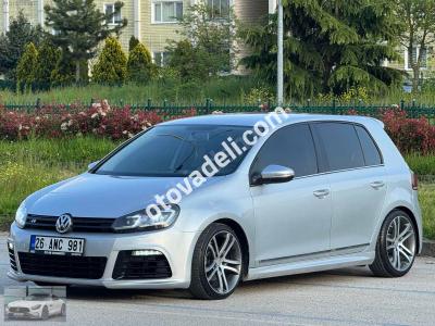 Volkswagen Golf 2011 1.6 TDI Comfortline