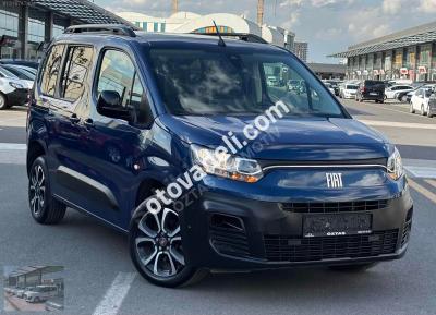 Fiat Doblo Combi 2023 1.5 BlueHDi Premio Plus