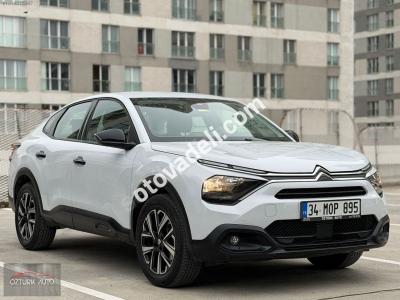 Citroen C4 X 2024 1.2 PureTech Feel Bold
