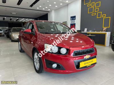 Chevrolet Aveo 2012 1.4 LTZ