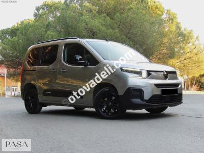 Citroen Berlingo 2024 1.5 BlueHDI Feel Bold