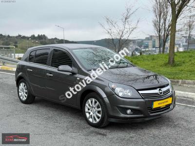 Opel Astra 2012 1.3 CDTI Enjoy Plus