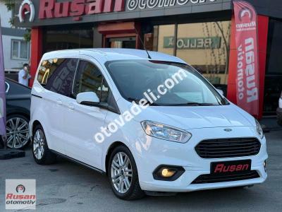 Ford Tourneo Courier 2022 1.5 TDCi Journey Titanium