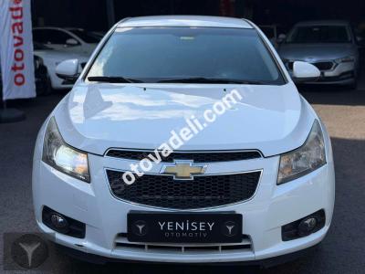 Chevrolet Cruze 2012 1.6 LT Plus