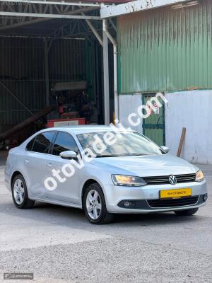 Volkswagen Jetta 2014 1.6 TDI Comfortline