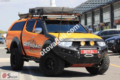 Mitsubishi L 200 2011 4x4 Intense