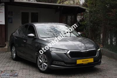 Skoda Octavia 2023 1.5 e-Tec Premium