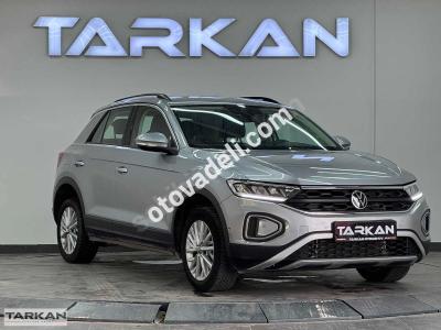 Volkswagen T-Roc 2024 1.5 TSI Life