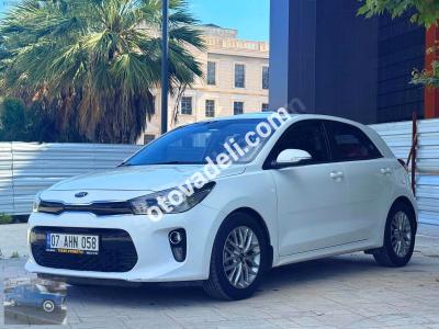Kia Rio 2017 1.4 WGT CRDI Concept Plus