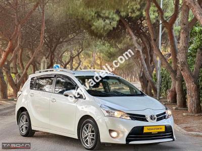 Toyota Verso 2015 1.6 D-4D Elegant