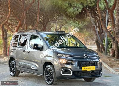 Citroen Berlingo 2022 1.5 BlueHDI Shine