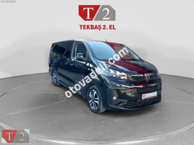 Peugeot Expert Traveller 2025 2.2 BlueHDI