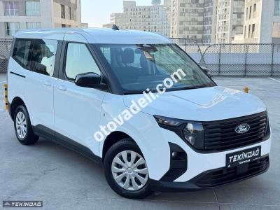 Ford Tourneo Courier 2024 1.5 EcoBlue Deluxe