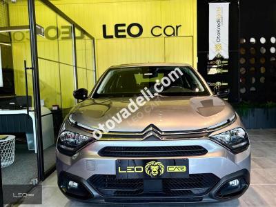 Citroen C4 X 2024 1.2 PureTech Feel Bold