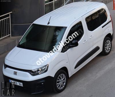 Fiat Doblo Combi 2024 1.5 BlueHDi Easy