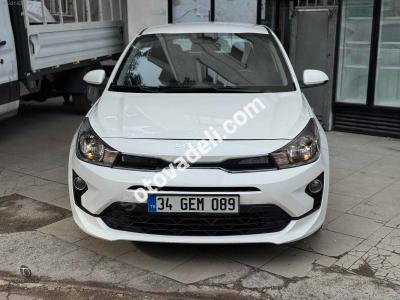 Kia Rio 2022 1.4 CVVT Cool
