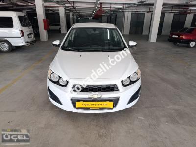 Chevrolet Aveo 2012 1.4 LT