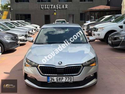 Skoda Scala 2023 1.0 TSI Premium