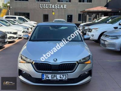 Skoda Scala 2023 1.0 TSI Premium