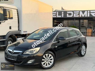 Opel Astra 2011 1.3 CDTI Cosmo