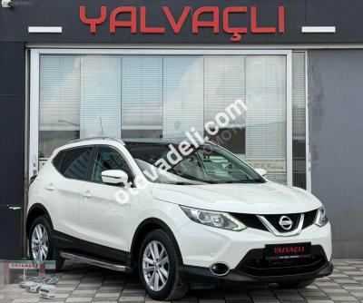 Nissan Qashqai 2015 1.6 dCi Sky Pack
