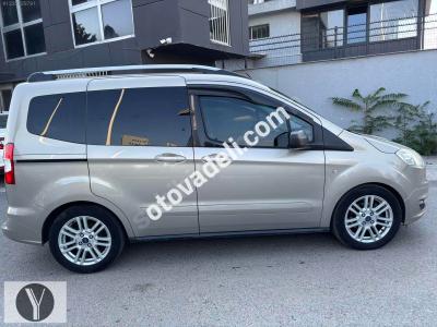 Ford Tourneo Courier 2017 1.6 TDCi Titanium Plus