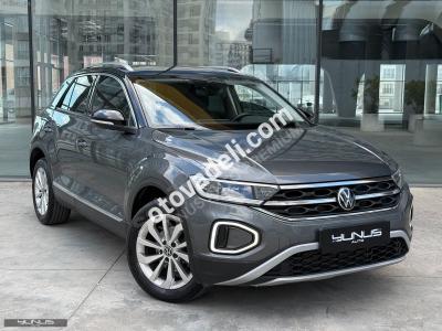 Volkswagen T-Roc 2022 1.5 TSI Style