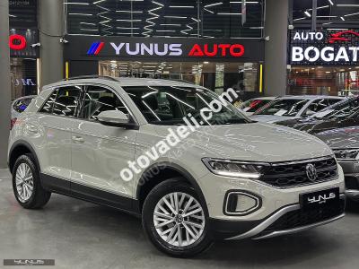 Volkswagen T-Roc 2023 1.5 TSI Life