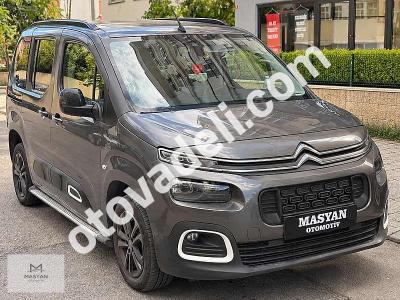 Citroen Berlingo 2023 1.5 BlueHDI Shine Bold