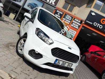 Ford Tourneo Courier 2020 1.5 TDCi Deluxe