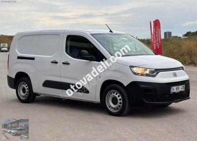 Fiat Doblo Cargo 2023 1.5 BlueHDi Maxi