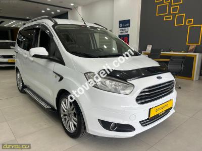 Ford Tourneo Courier 2017 1.6 TDCi Deluxe