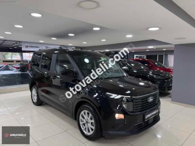 Ford Tourneo Courier 2025 1.0 EcoBoost Titanium